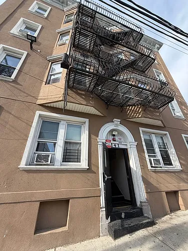 188 Lafayette St #105 Photo 1