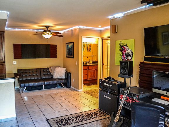 5th image of 201 Woodland Pkwy Unit 146