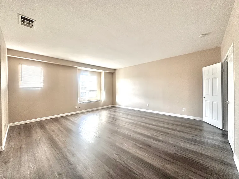 31731 Whitedove Ln — Photo 12