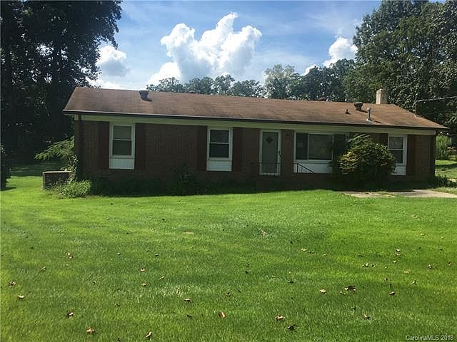1st image of 115 Delmont Ct