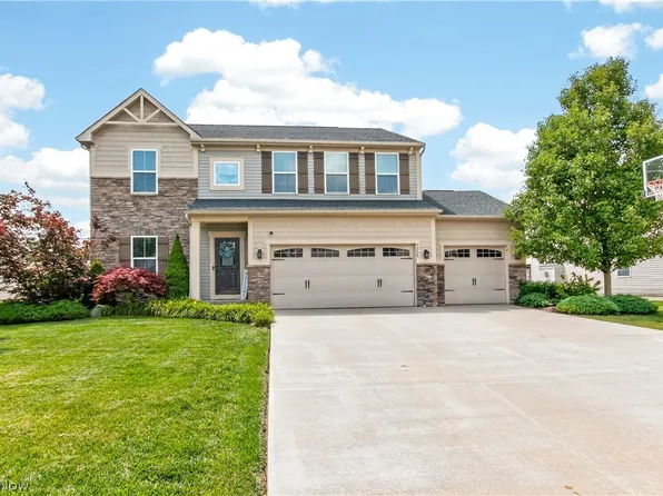 7326 Quails Nest Ln, North Ridgeville, OH 44039