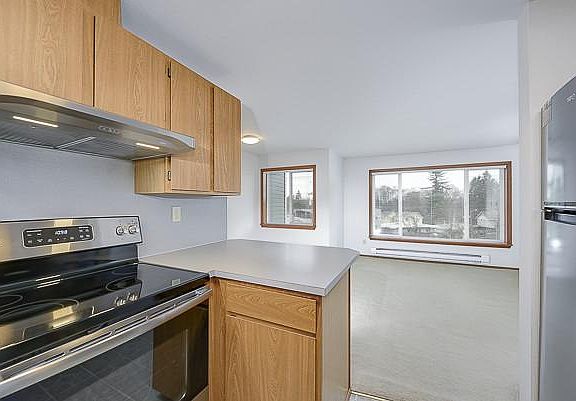 3rd image of 4250 34th Ave W APT 310