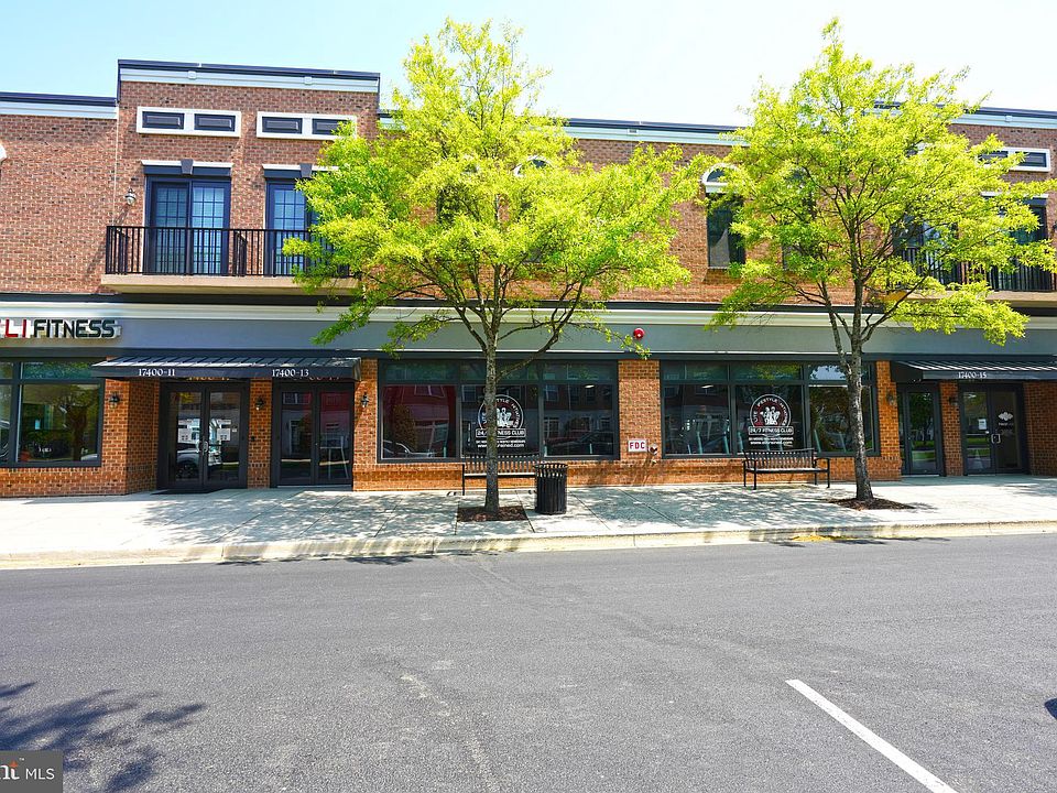 1st image of 17400 N Village Main Blvd Unit 14