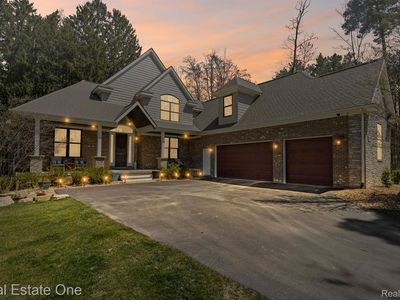 12885 Sleigh Trl, Milford, MI, 48380