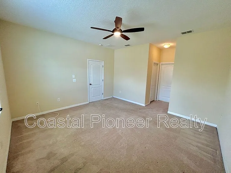 2123 Roanoke Springs Dr — Photo 14