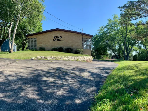 1031 Richards Ave APT 4, Watertown, WI 53094