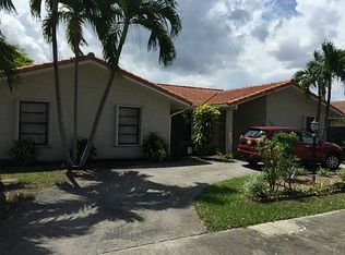 1220 SW 104th Ave, Miami, FL 33174