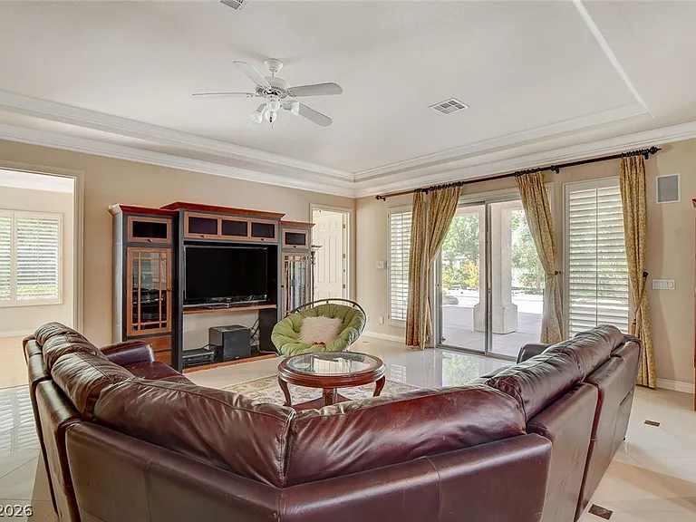 2041 Troon Dr — Photo 15
