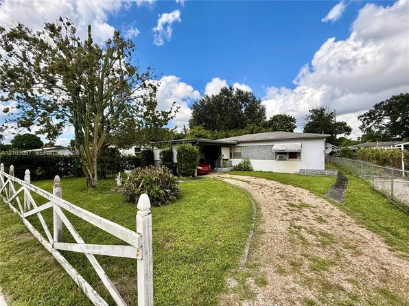 6409 Mayo St, Hollywood, FL 33023