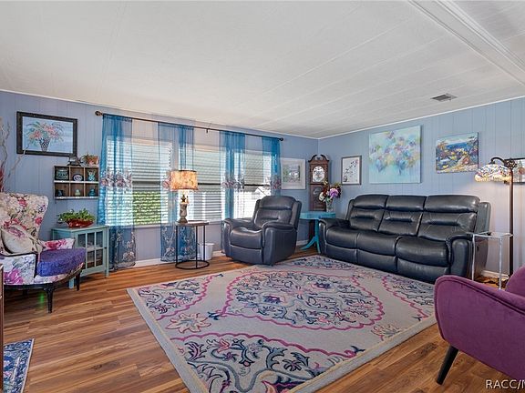 3rd image of 14621 Brookridge Blvd
