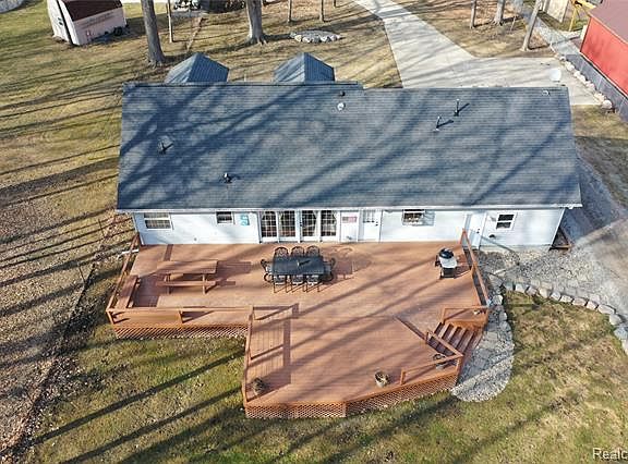 5th image of 5252 E Court St S