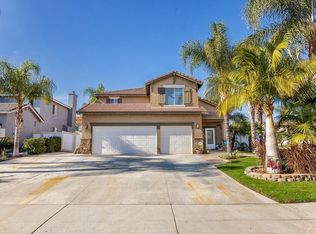 8551 Orchard Park Dr, Riverside, CA 92508