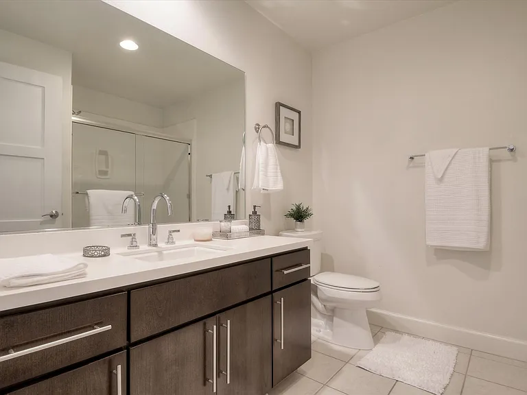 4820 Bellflower Ave #403 — Photo 29
