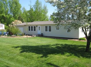 404 Brooks St, Holly Springs, NC 27540