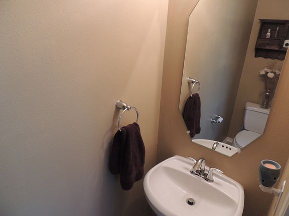4th image of 3 Whitekirk Pl