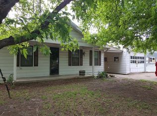 3801 N Emma Creek Rd, Halstead, KS 67056