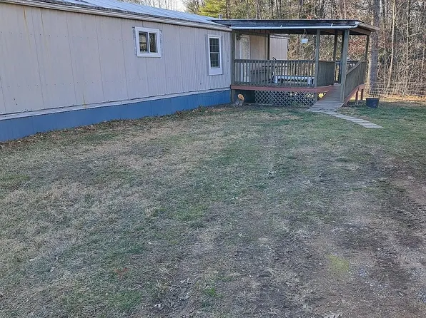 438 Hillside Dr, Mathias, WV 26812