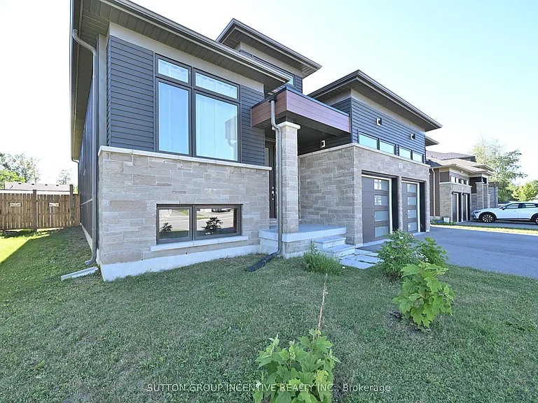 23 Beatrice Dr — Photo 38