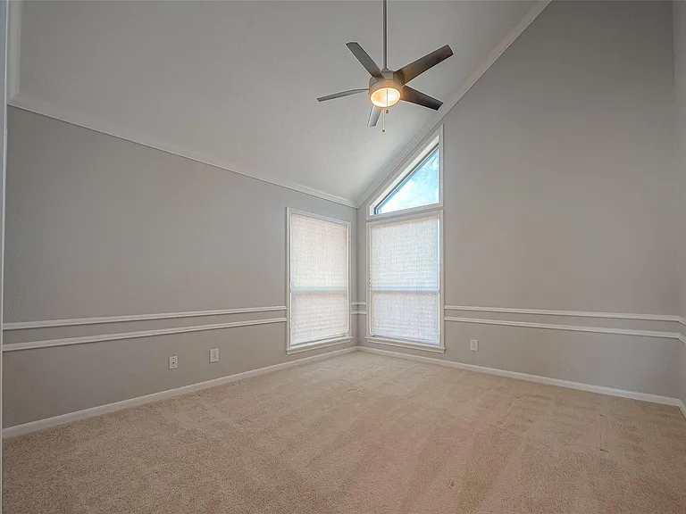 15714 Sylvan Lake Dr — Photo 30