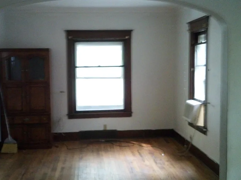 535 Forest St — Photo 10