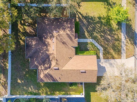 4th image of 84 Spinnaker Cir