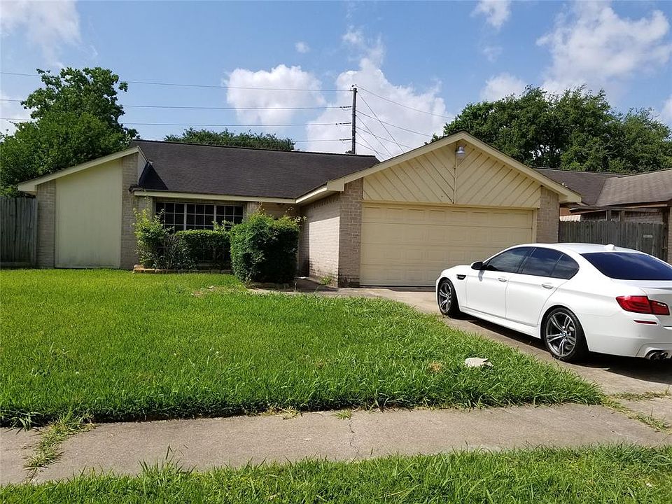 1st image of 19323 Cypress Cliff Dr