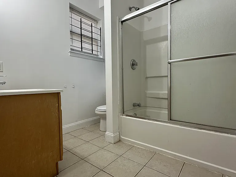 1935 N Gratz St #1 — Photo 15