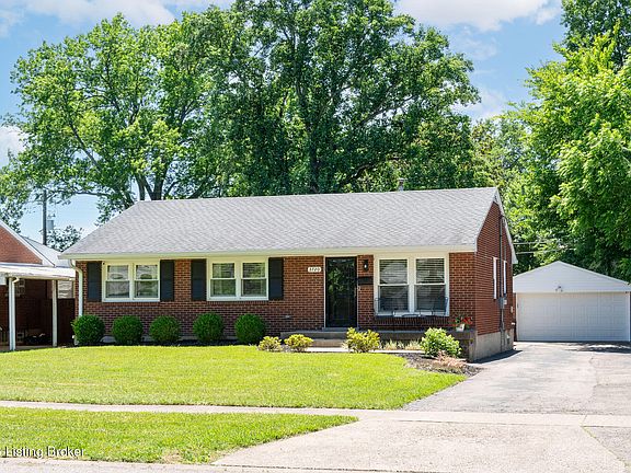 2nd image of 3720 Glen Oak Dr
