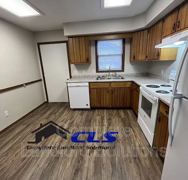 4258 S Kian St — Photo 8