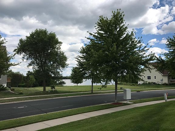 4th image of 6698 W Laketowne Dr NE