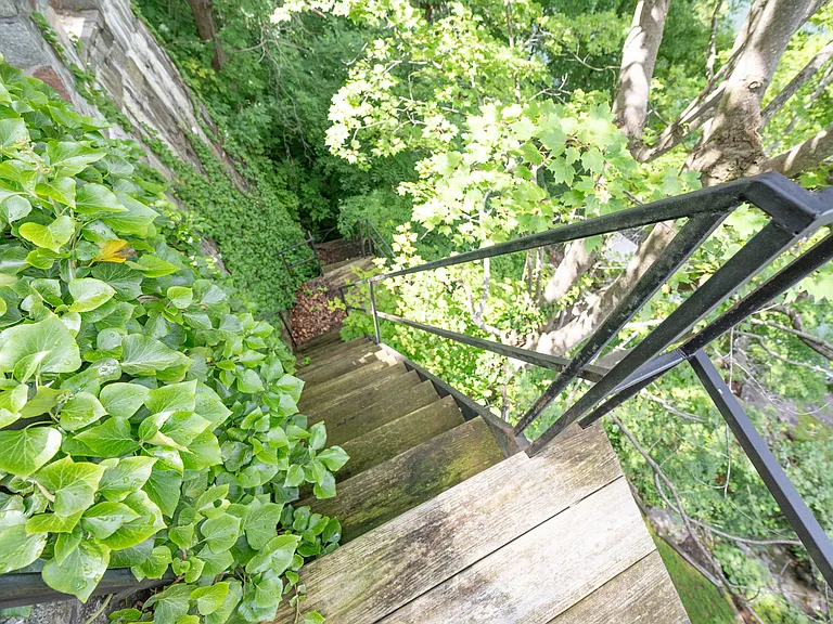25 Terrace Dr — Photo 58