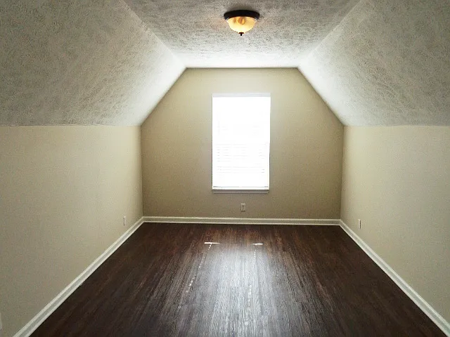 2836 Islington Dr — Photo 12