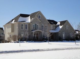 53 Birdsong Pkwy, Orchard Park, NY 14127