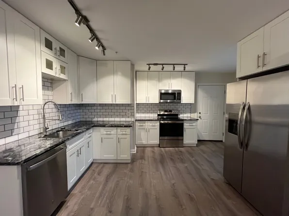 5606 Stanton Ave #3, Pittsburgh, PA 15206