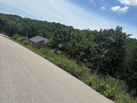 3rd image of 3530 Red Oak Dr