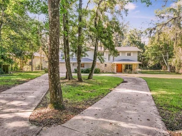 6 Winding River Ln, Inglis, FL 34449