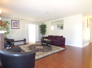 2671 Bell St, Sacramento, CA 95821