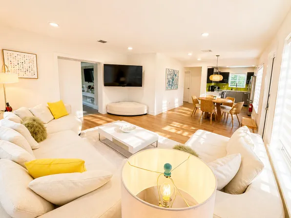 800 SE 11TH Court, Fort Lauderdale, FL 33316