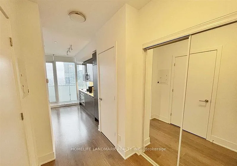 Studio, $1,950 — Photo 4