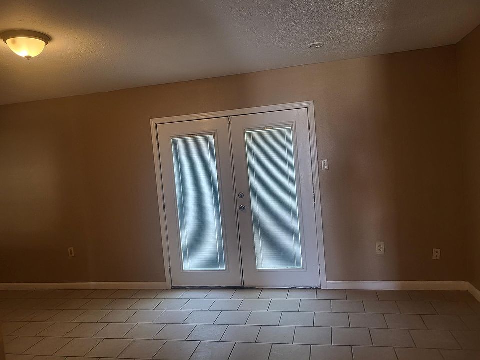Den area
