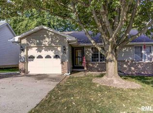 74 Amherst Dr, Springfield, IL 62702