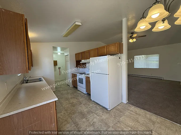 612 Round Table Rd — Photo 8