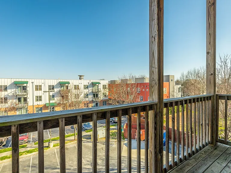 Southside Flats | Modern Apartments in Chattanooga's Southside District — Photo 15