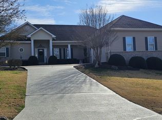 236 Ganega Trl, Vonore, TN 37885