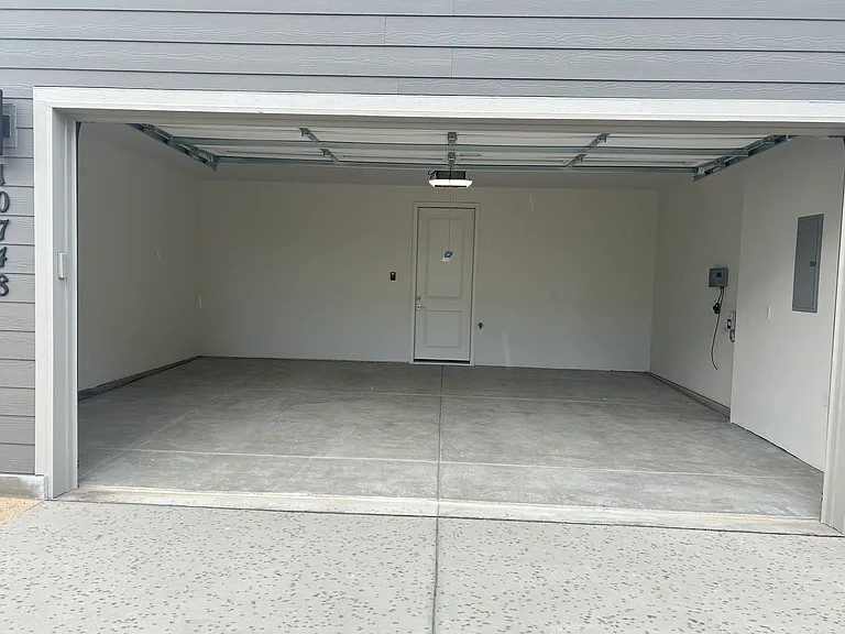 10748 Lewanee Point — Photo 3