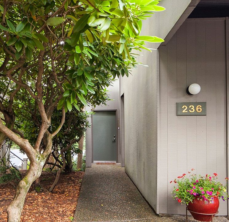 1st image of 6236 137th Pl NE APT 236