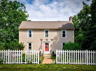 13 Station St, Upton, MA 01568