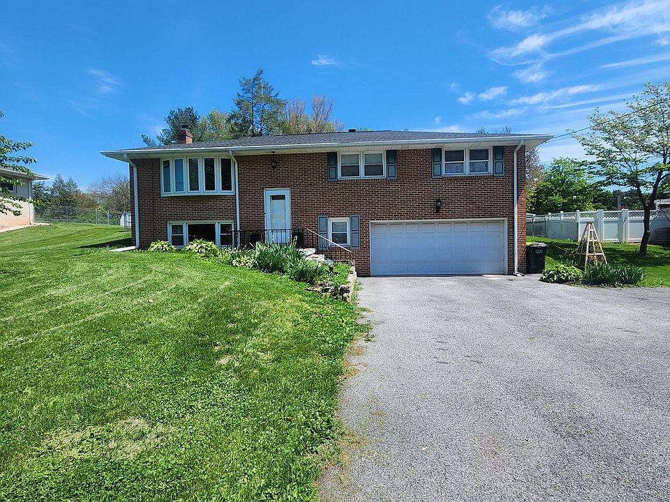 1st image of 2029 Derry Rd