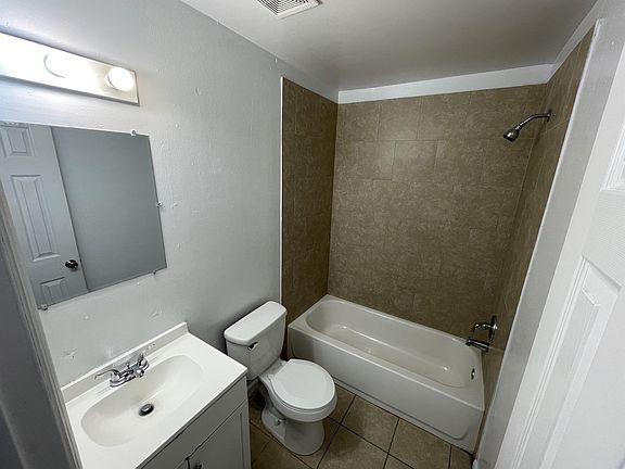 3rd image of 3024 Ernest Dr #10919291