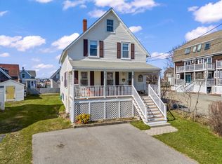 26 Broadway, York, ME 03909